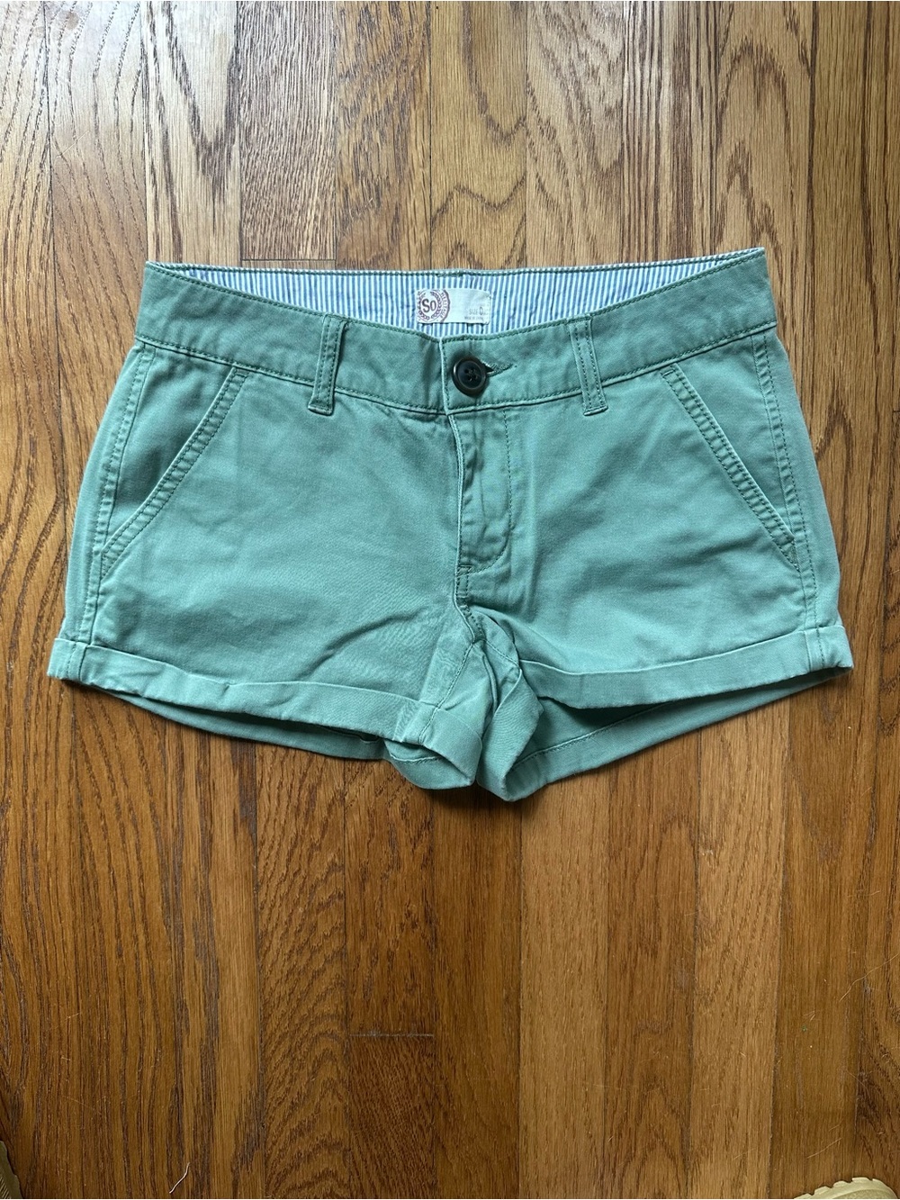 SO Juniors Moss Green Chino Shorts - Size 0